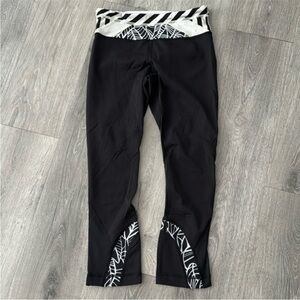 Lululemon Run Inspire Cropped Stretch Black and White Leggings Women’s Size 4